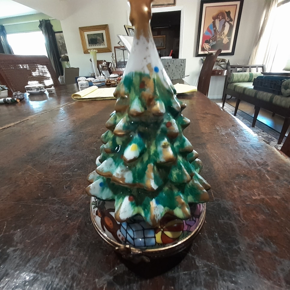 Limoges France Marque De Posse Hand Painted Christmas Tree